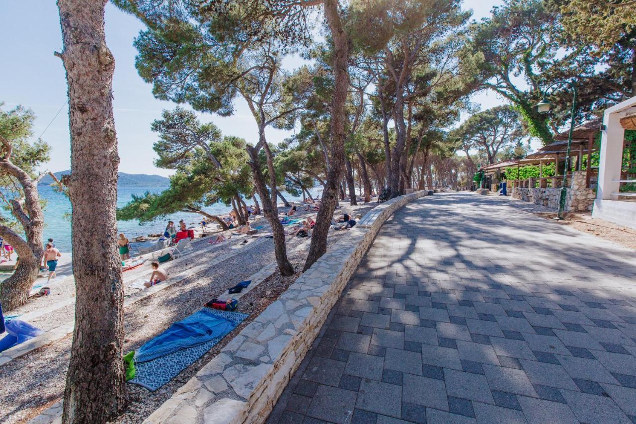 ביוגראד נה מורו Glamping Beach Soline מראה חיצוני תמונה