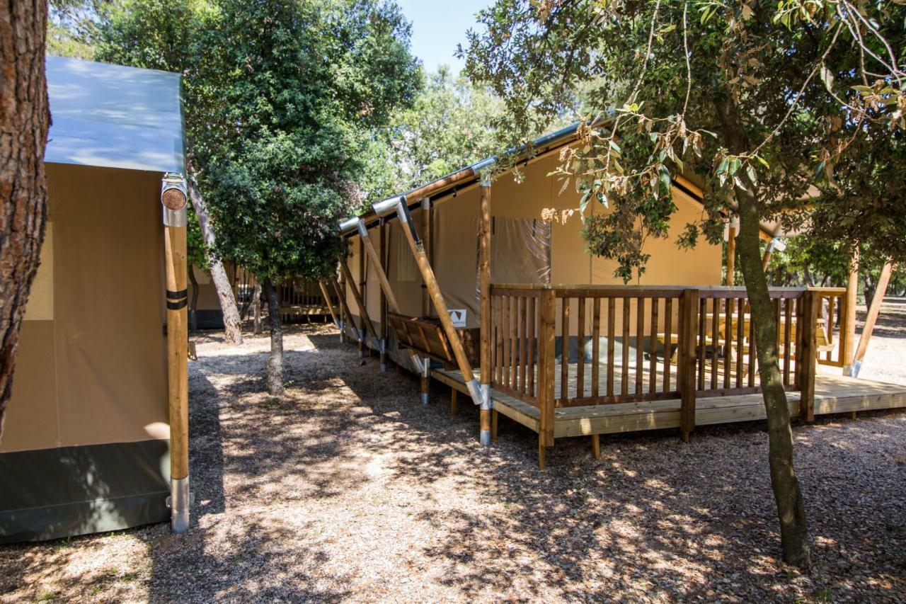 ביוגראד נה מורו Glamping Beach Soline מראה חיצוני תמונה
