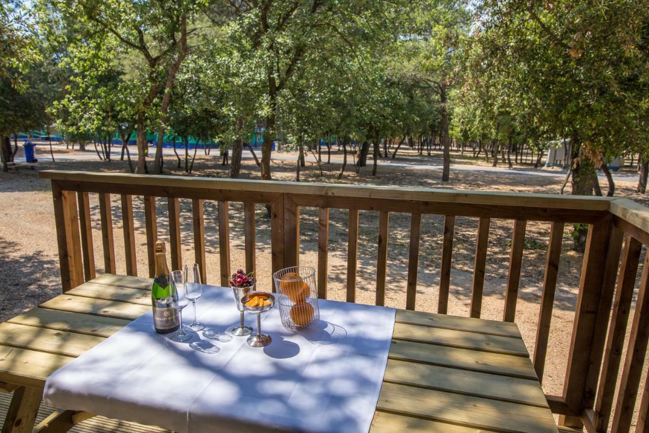 ביוגראד נה מורו Glamping Beach Soline מראה חיצוני תמונה